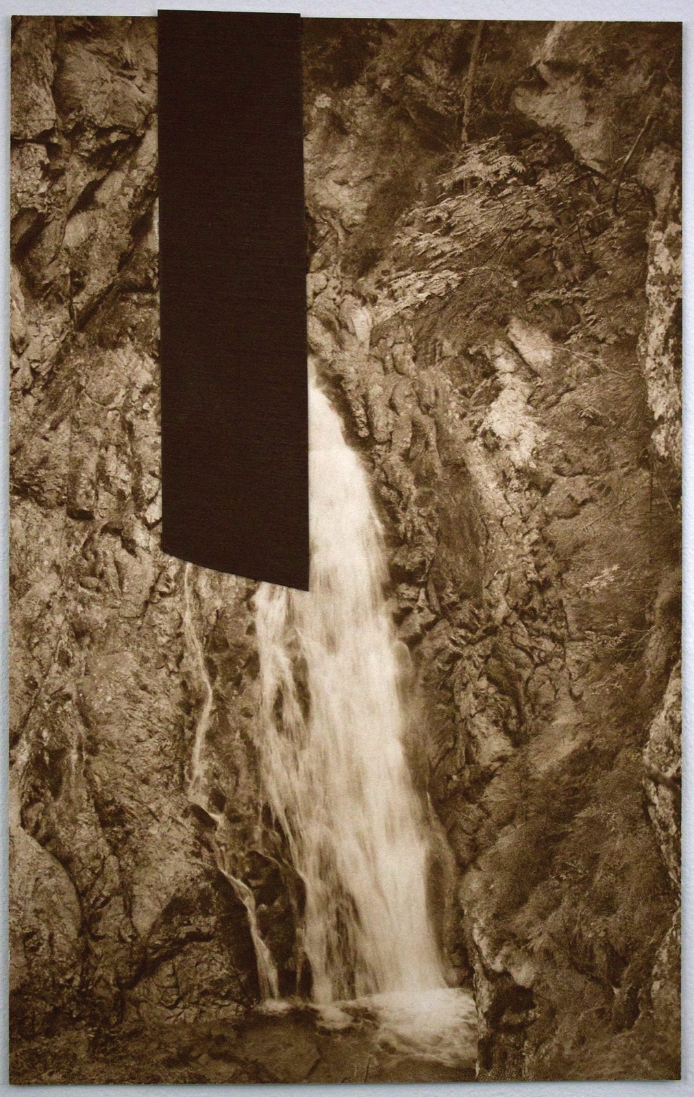 Waterfall Hangs Left