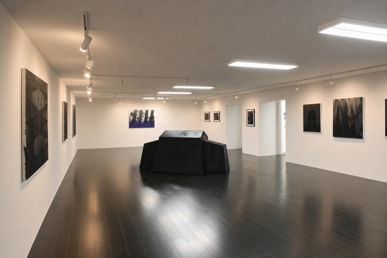 Tyler Cufley — Tell Everyone That You're Smiling, installation view, Eli Ridgway Gallery, San Francisco, 2009