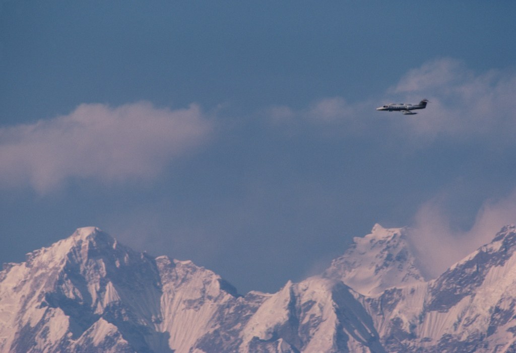 EVEREST — The Learjet over the Langtang