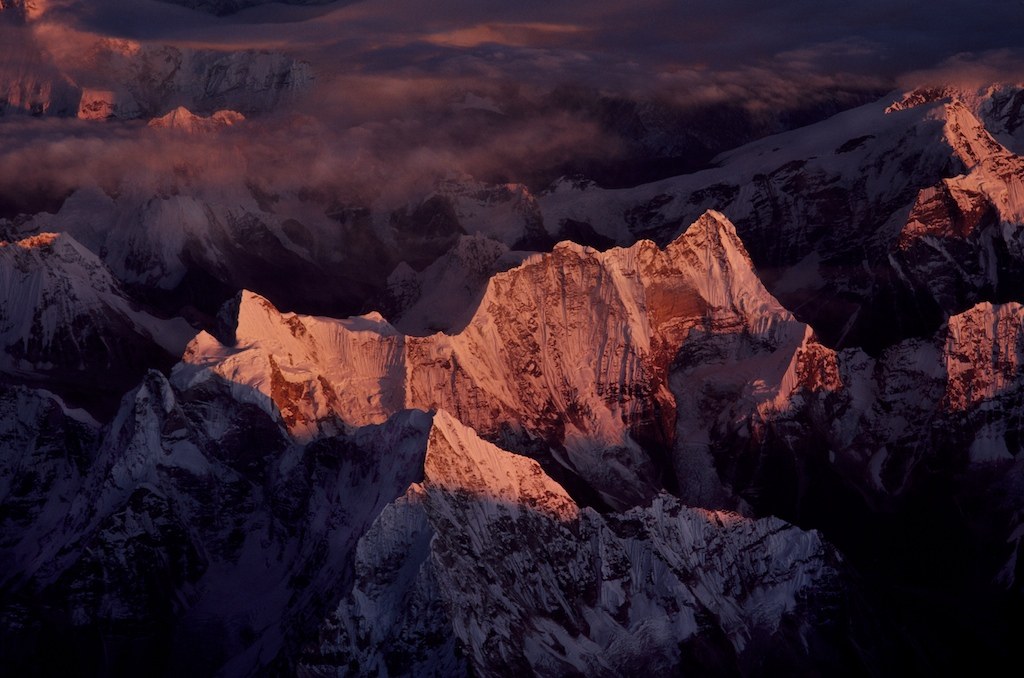 William Thompson — Everest Shadow into Tibet