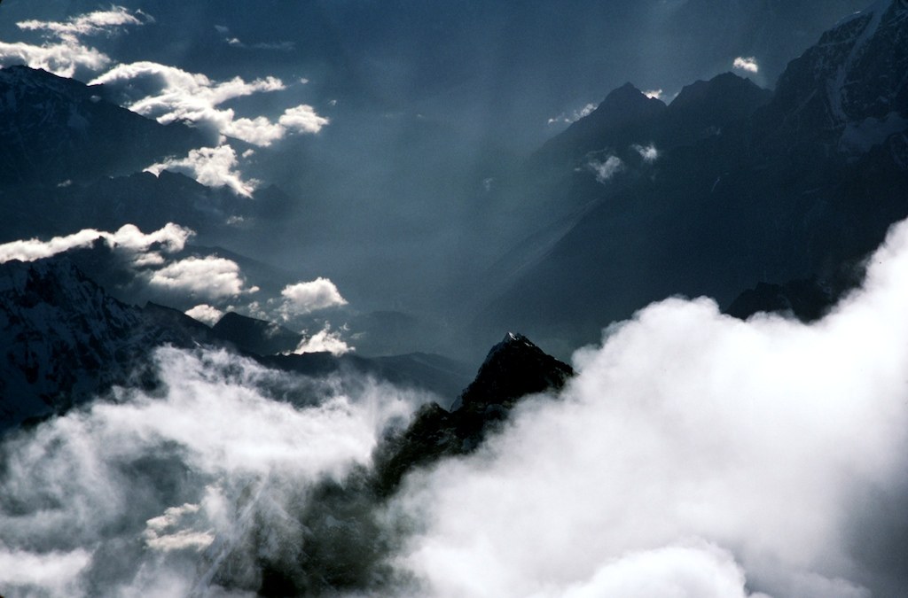 William Thompson — Everest Clouds